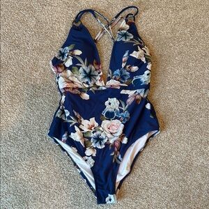 Cupshe Floral Women’s Swimwear